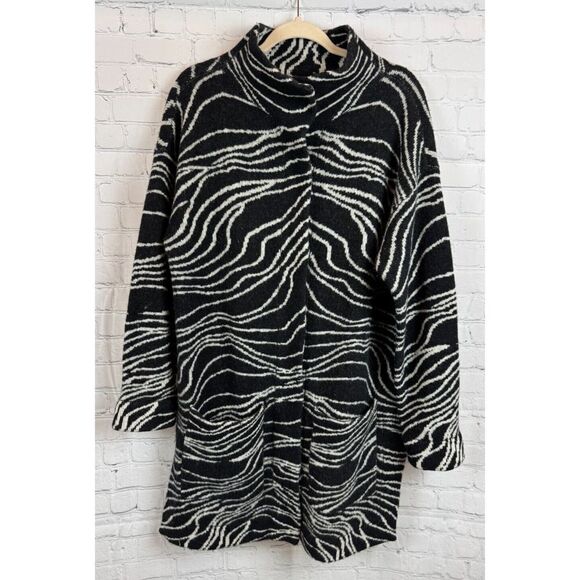 Maeve Sweaters - MAEVE ANTHROPOLOGIE lambswool black white knit cardigan sweater S